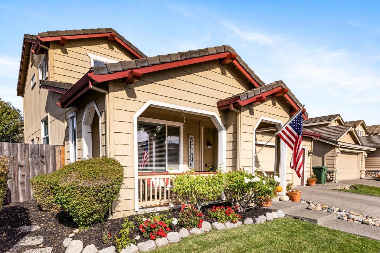 Brand New Listing - Windsor “Winetopia” Getaway Exterior foto